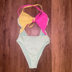 Women’s XS swimsuit